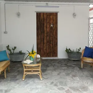  Villa Zafferano
